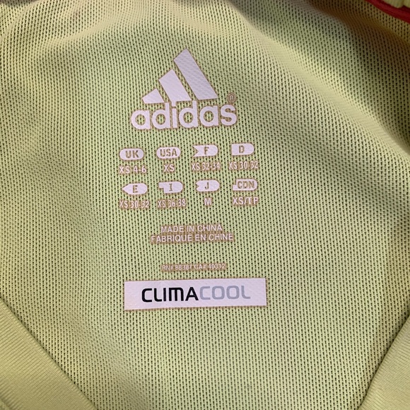 Athletic top - Picture 2 of 2